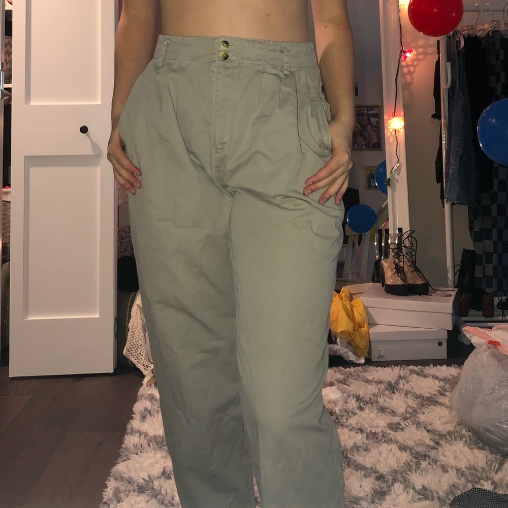 High waisted pants